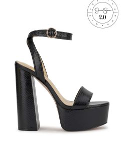 Axtyn Platform in Black