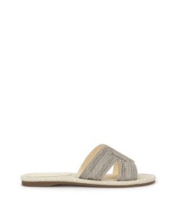 Blesyn Flat Sandal in Cream