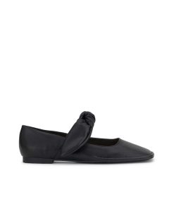 Lysute Ballet Flat in Black