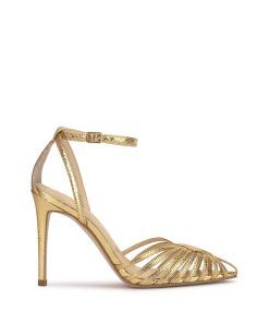 Paveri Pump in Gold