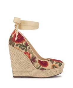Zexie Platform Wedge in Floral Raffia